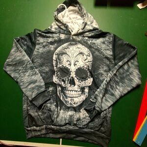 Sugar Skull Tie-Dye Hoodie w/ double sided graphics - Juniors Large -- NEW